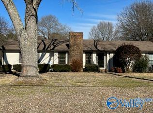 129 Voekel Rd, Huntsville, AL 35811