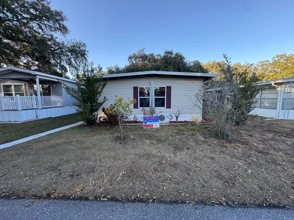 10717 Captain Hook Cir, Thonotosassa, FL 33592