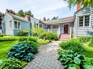 3140 S Lakeshore Dr, Saint Joseph, MI 49085