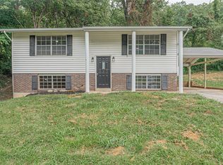 5921 State Road Pp, High Ridge, MO 63049