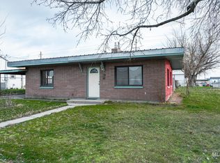 510 NW 1st St, Ontario, OR 97914