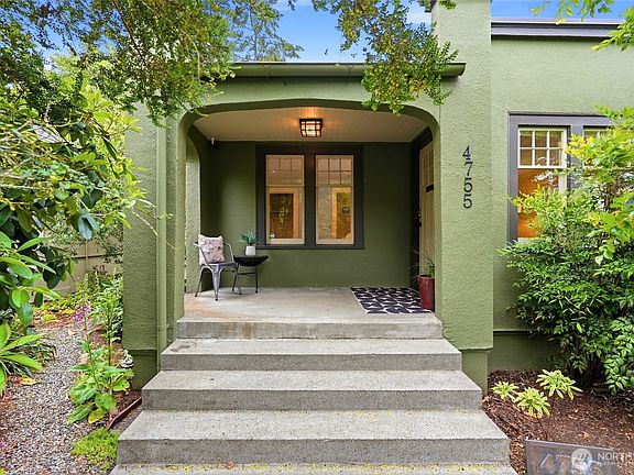 2nd image of 4755 39th Avenue S