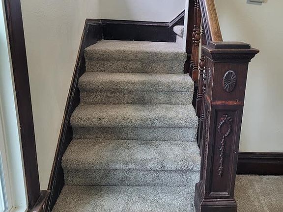 5th image of 1606 Villa Ave
