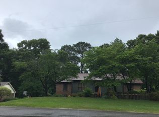 6241 Victoria Dr, Pelham, AL 35124