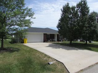 6305 Shale Ct, Fulton, MO 65251
