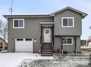 2236 E 38th Ct, Des Moines, IA 50317