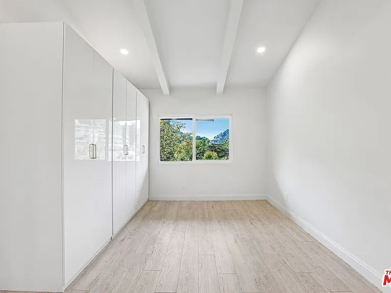 2700 Cahuenga Blvd E #4313 — Photo 13