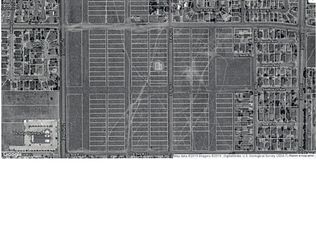 R8 25th St E, Palmdale, CA 93550