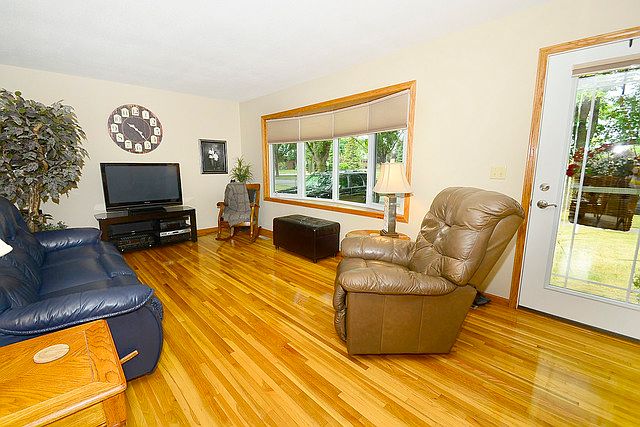 2nd image of 3117 Cherry St