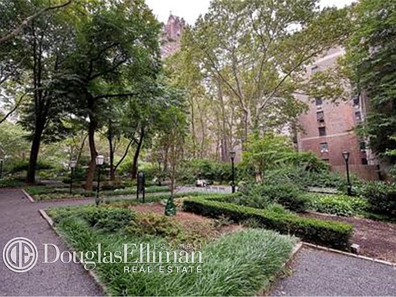 5th image of 45 Tudor City Pl APT 1512
