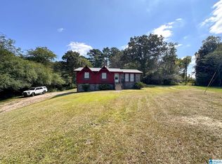 390 Robbins St, Sumiton, AL 35148