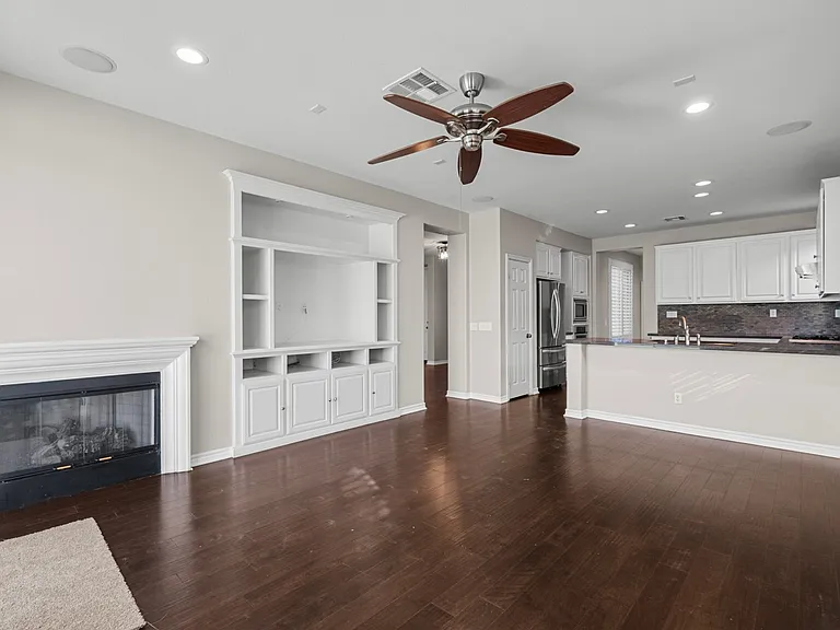 37200 Pergola Ter — Photo 12