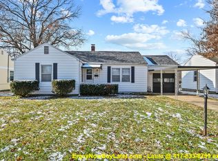 1507 S Pickwick Ave, Springfield, MO 65804