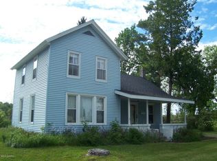 903 Sheridan St, Big Rapids, MI