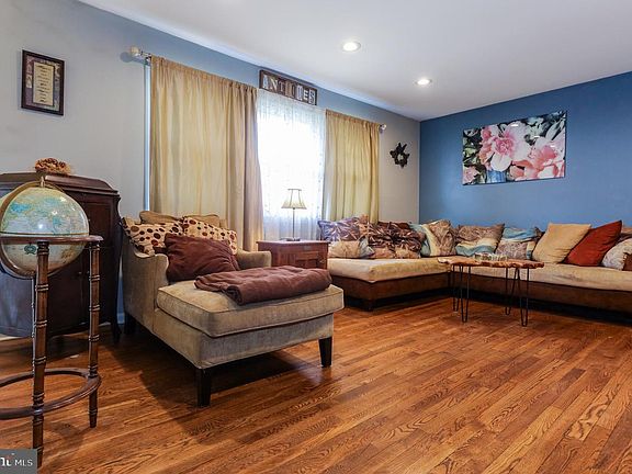 4th image of 1108 Arundel Dr