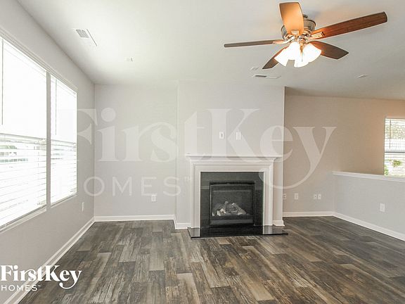 4th image of 335 Inlet Place Dr