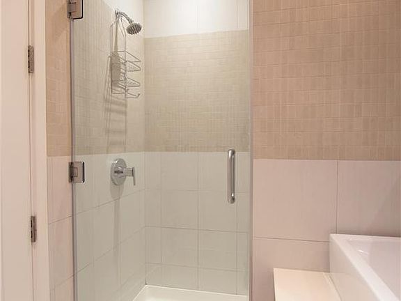 5th image of 162 16th St APT 4C