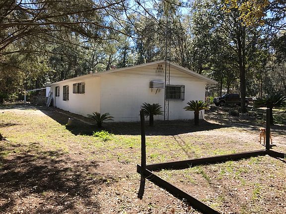 2nd image of 901 NW 118th Ter