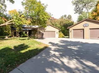 2330 Lambert Ave NE, Saint Michael, MN 55376