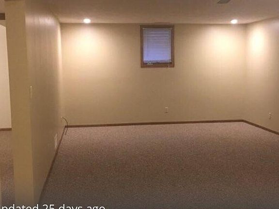 2nd image of 1914 W 38th St APT 5A