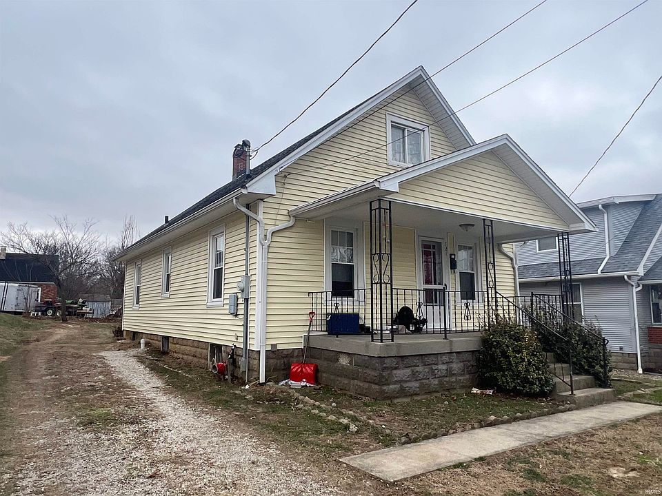 1st image of 721 E 15th St