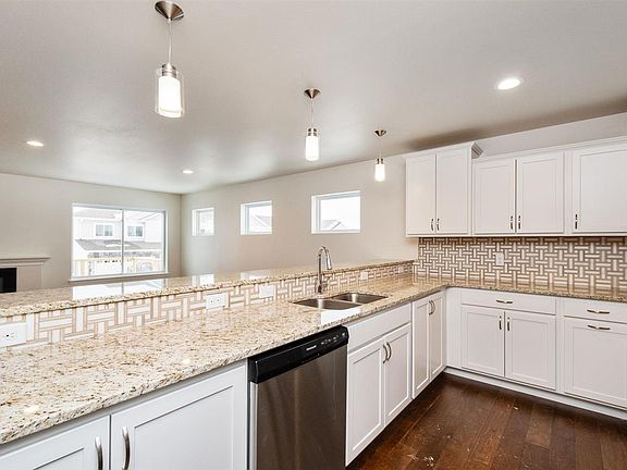3rd image of 1220 Ronald Way