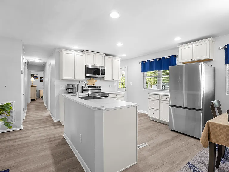 807 Bellamy Rd — Photo 11