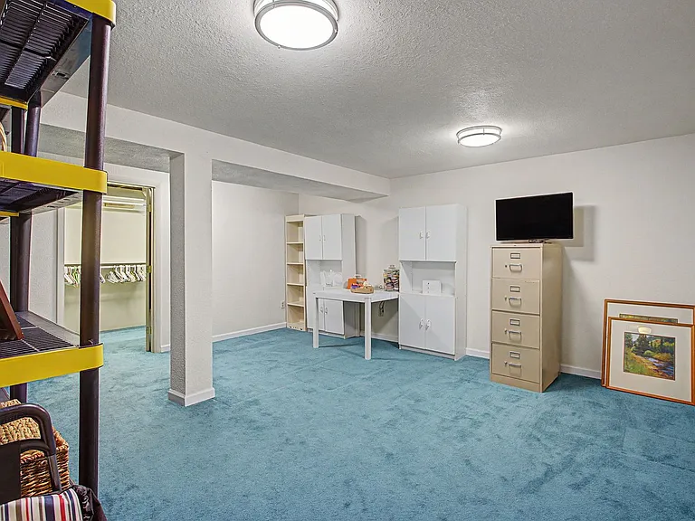 735 Big Valley Dr — Photo 30