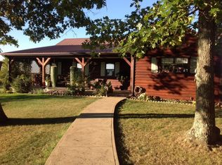 4029 Cabin Ridge Rd, Leon, WV 25123