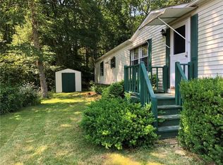 9 Cantaberry Ln, Coventry, RI 02816