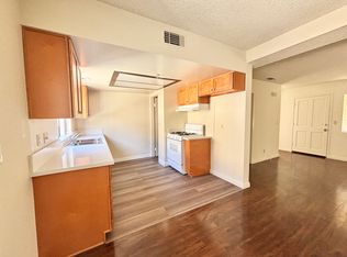 531 W Duarte Rd APT G, Monrovia, CA 91016