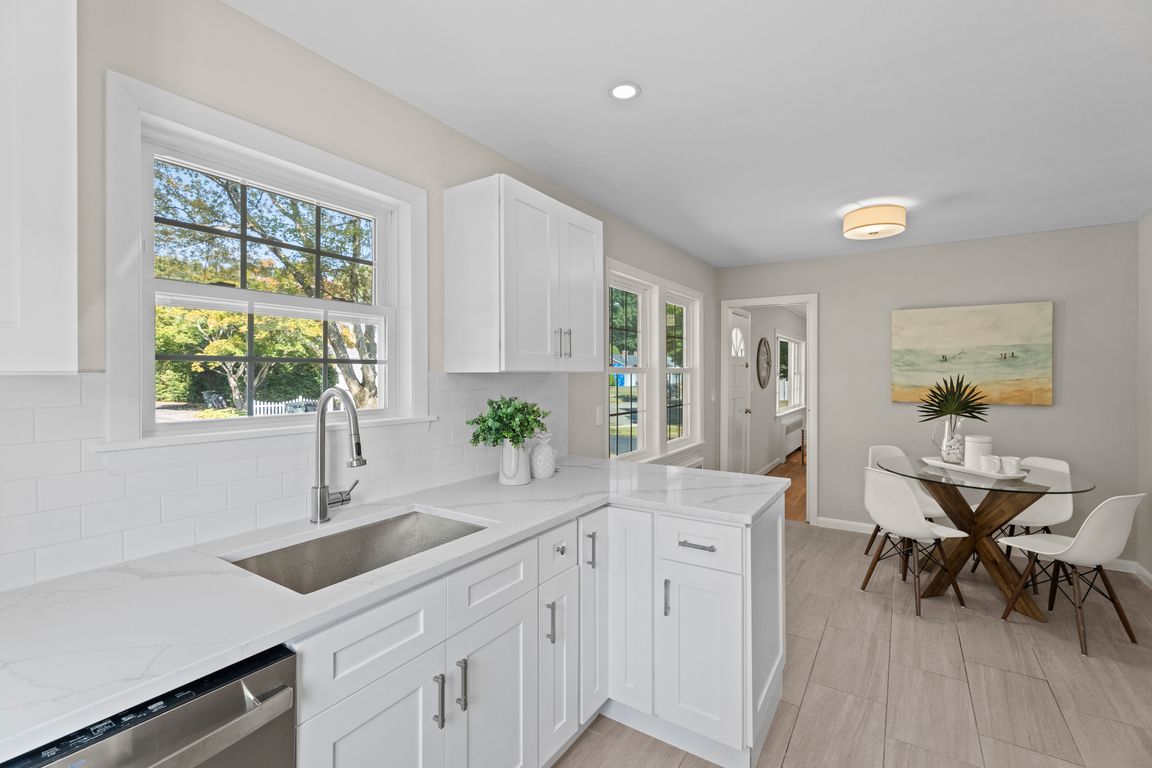 next background image