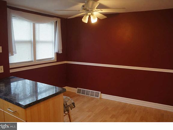 4th image of 648 Beech Ave
