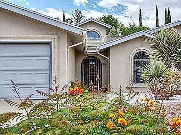 2nd image of 684 Bluff Canyon Cir