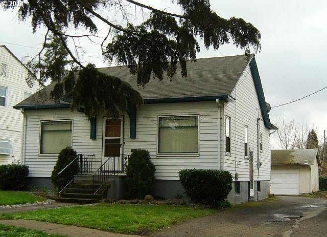1st image of 315 E 28th St