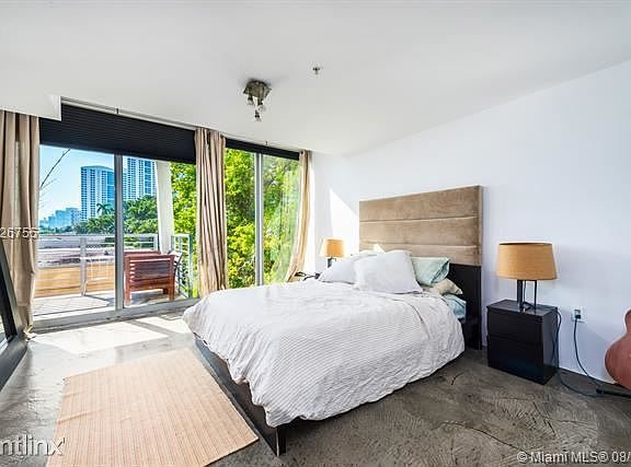 20180921210518113626000000-o