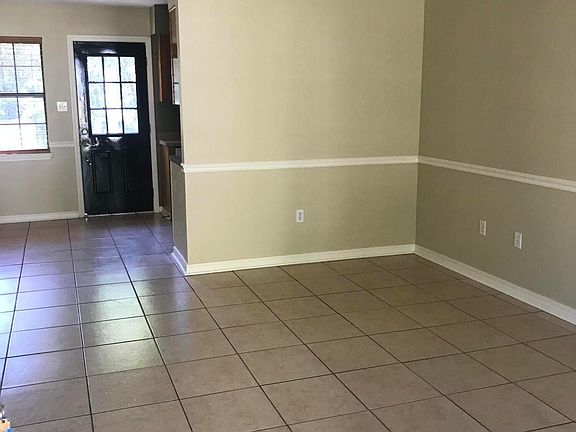 4th image of 12440 Red Fox Dr