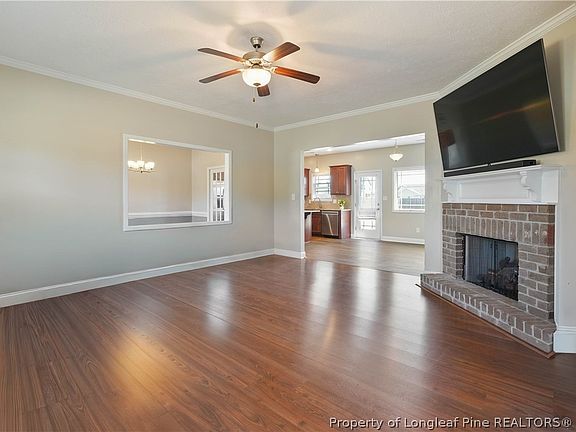5th image of 118 Folly Ct