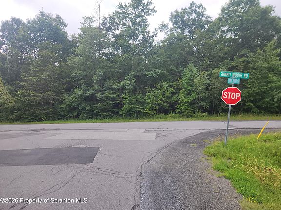 3rd image of L-76 Summit Woods Rd