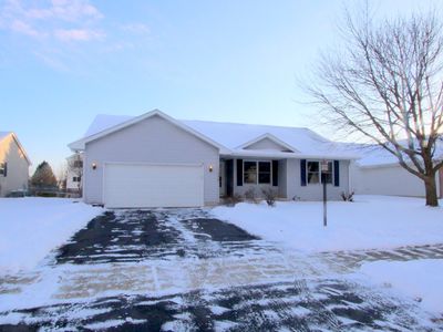 1356 Wood Dr, Woodstock, IL, 60098