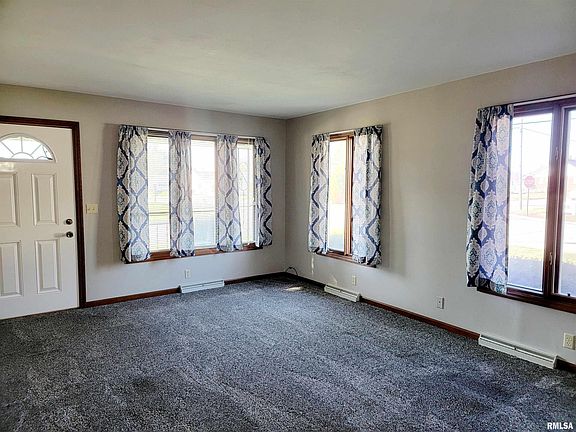 2nd image of 606 N Jackson St