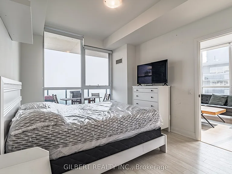 1461 Lawrence Ave W #1810 — Photo 18