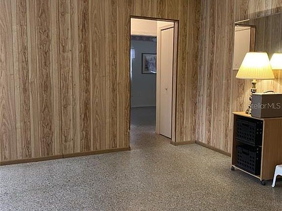 5th image of 310 E 119th Ave