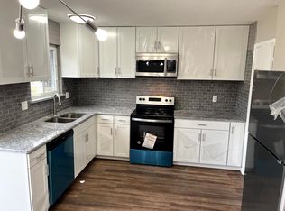 30246 Spain Ct, Romulus, MI 48174