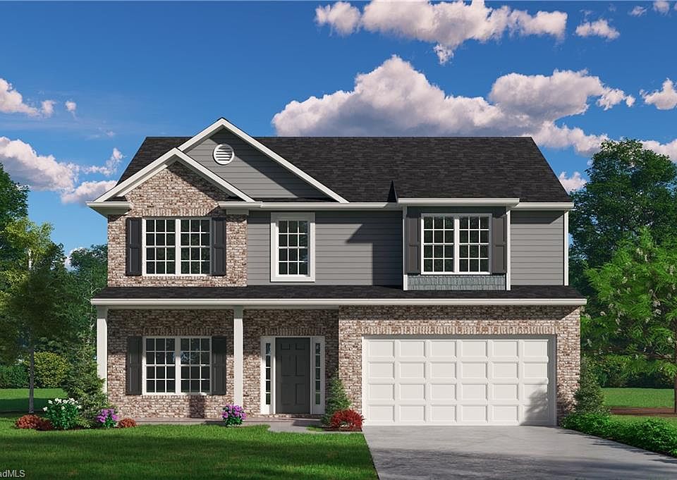 2nd image of 1335 Dandridge Dr