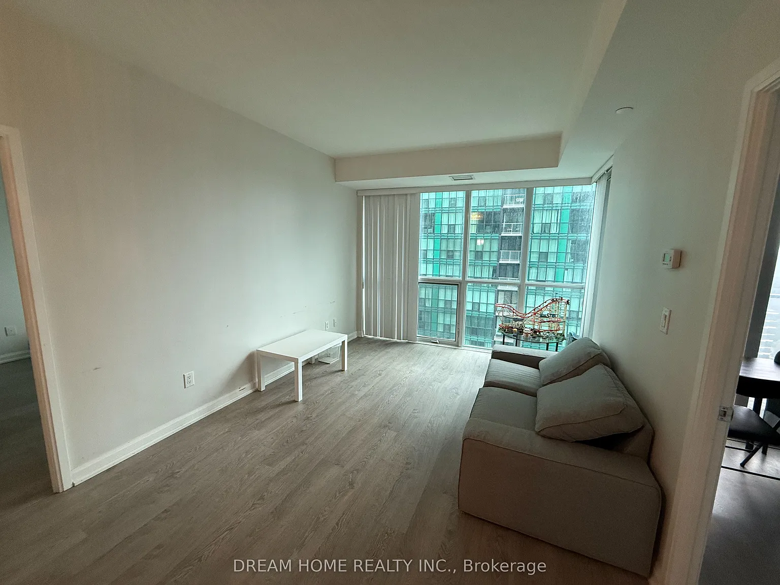 3 bed, $3,150 — Photo 2