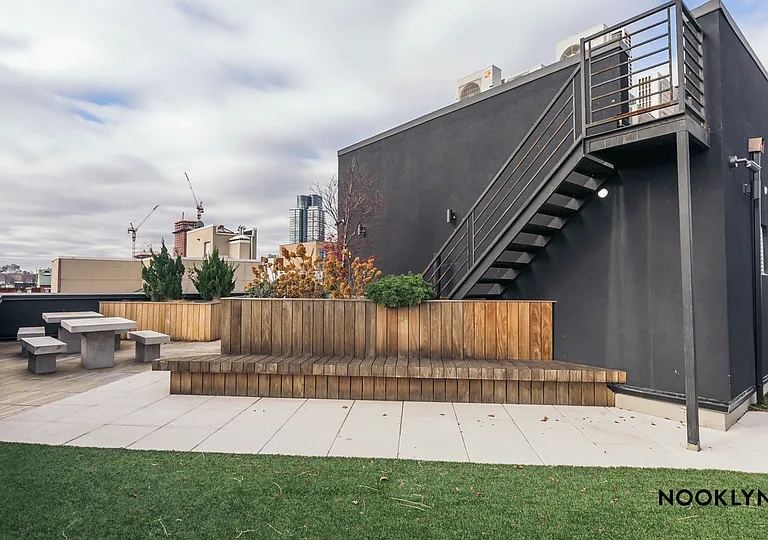 196 Freeman St #1C — Photo 23