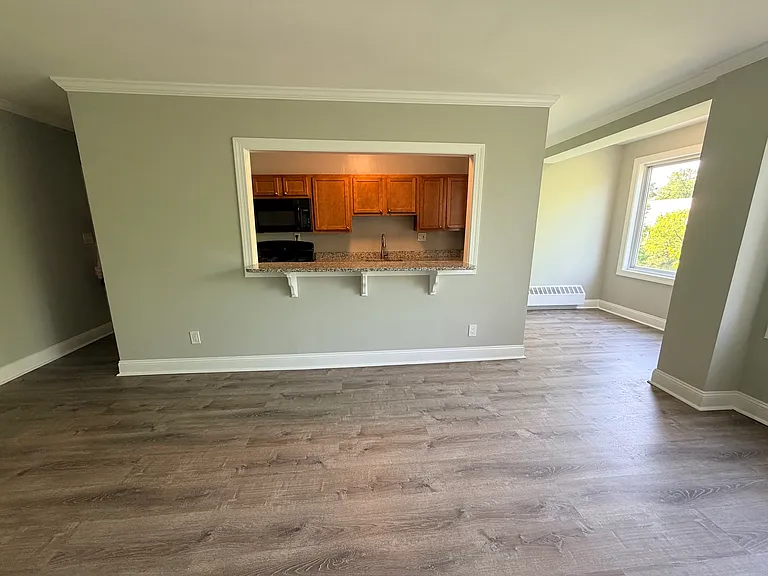 Chevy Chase Tower — Photo 17