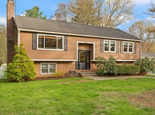 1874 Washington St, Holliston, MA 01746