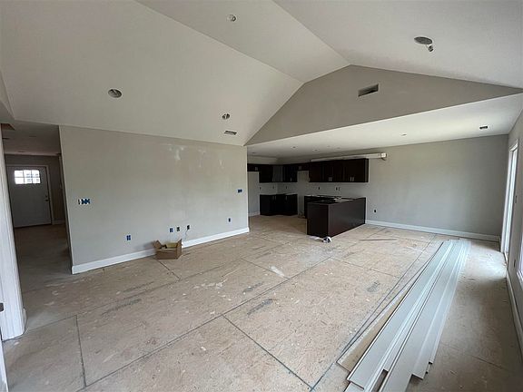 2nd image of 775 Birch Ct Lot 76